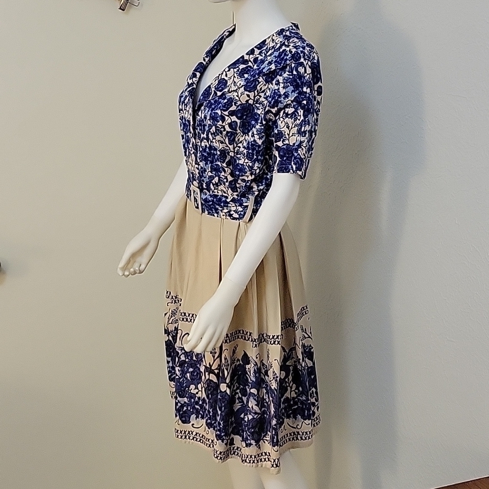 Sucrefas Retro 1940s floral belted Land Girl shirt dress - Picture 12 of 12